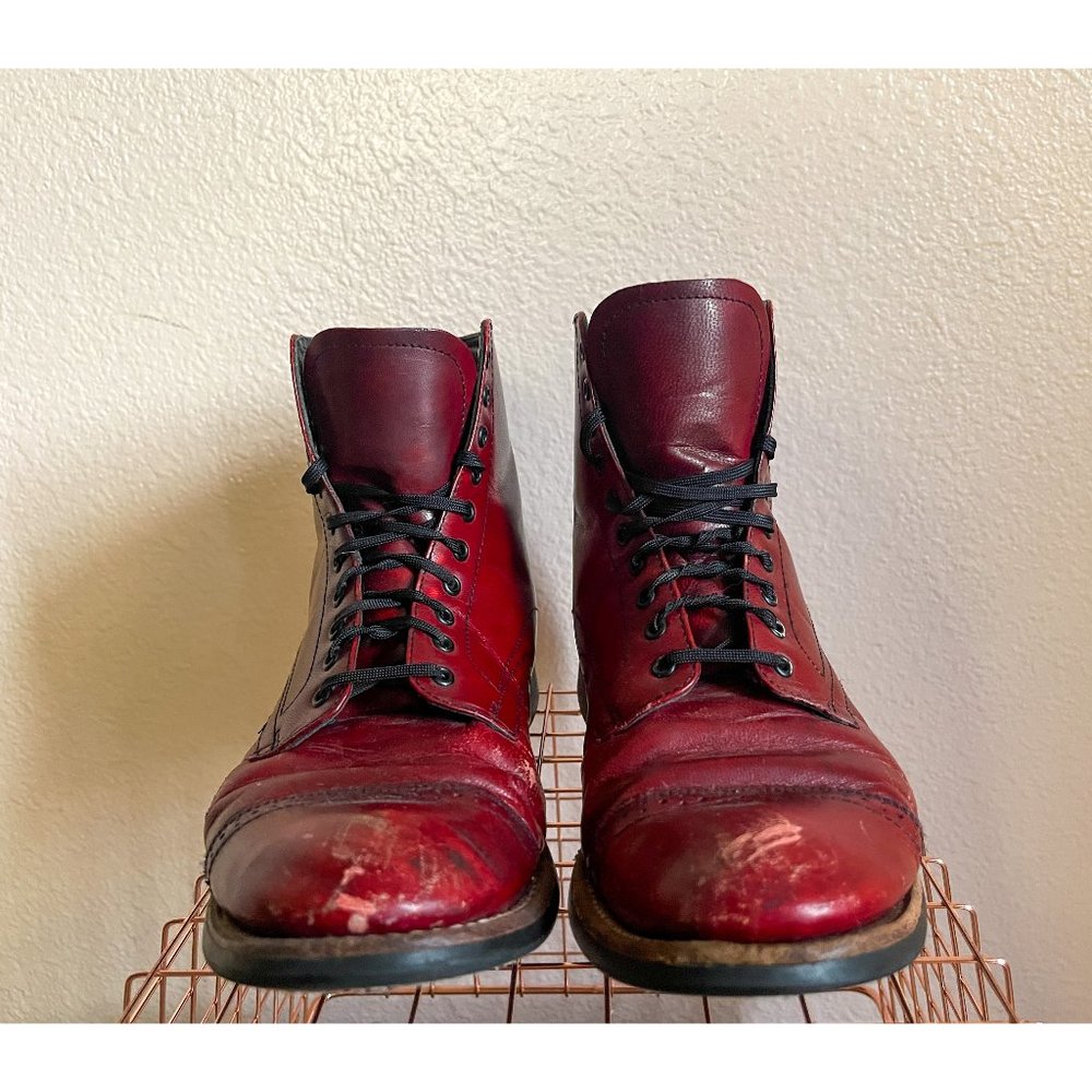 STACY ADAMS | Distressed Boot